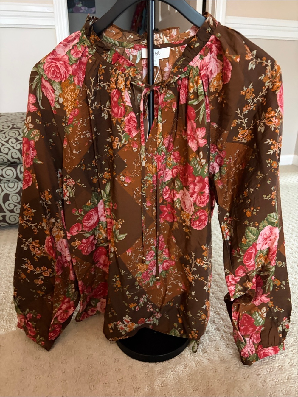 Tie-Neck Floral Blouse in Brown and Pink